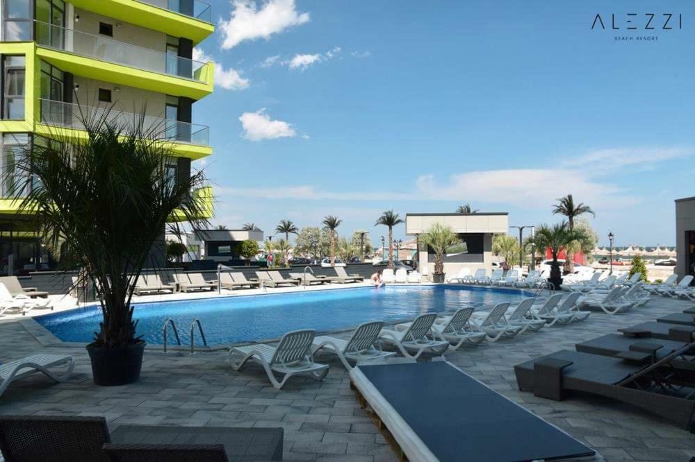 Ranya Apartments Alezzi Beach Resort Năvodari Kültér fotó